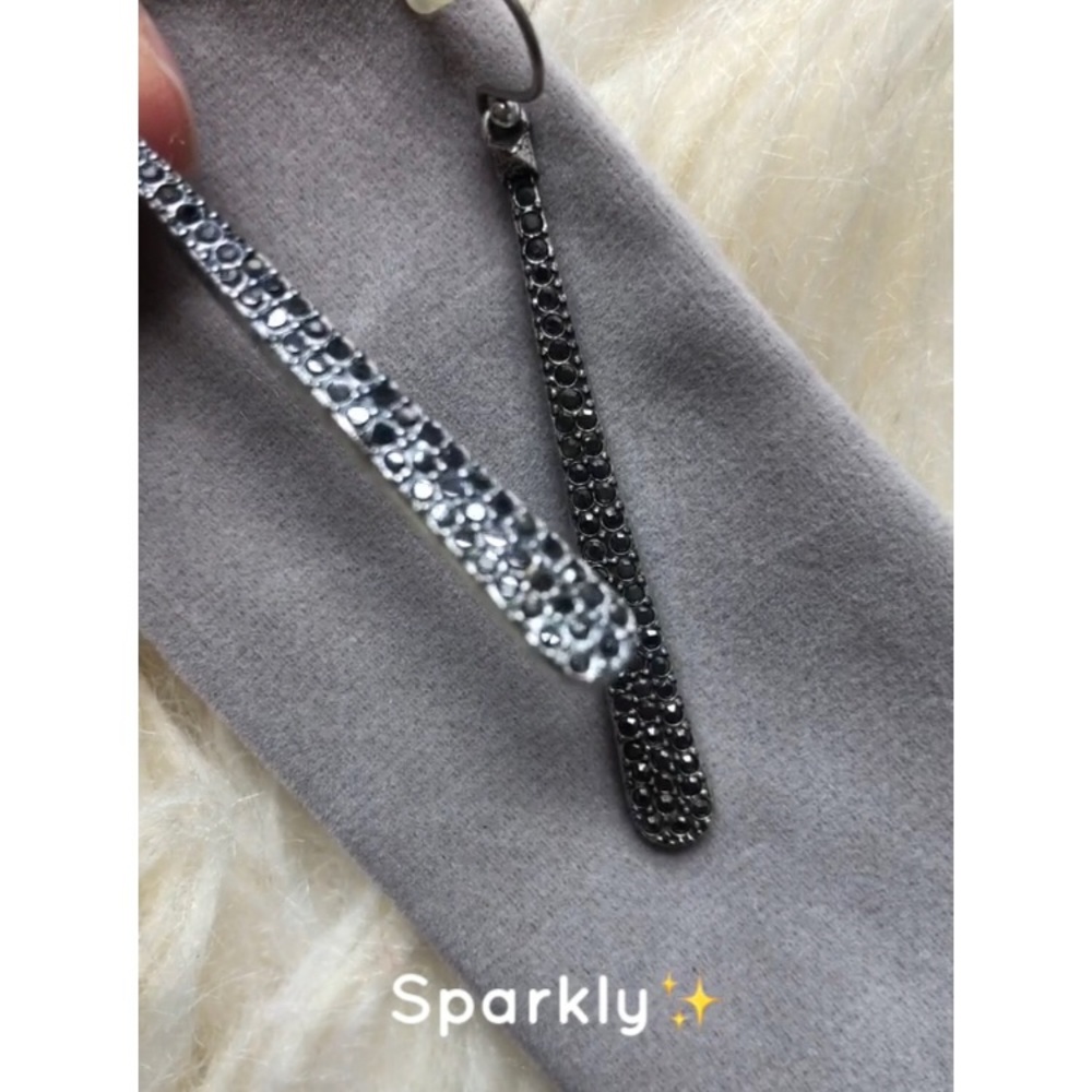 ❤️3/$29! Sparkly gunmetal grey Fossil earrings